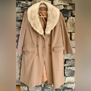 RARE VINTAGE ILGWU PEACOAT with fur trim
